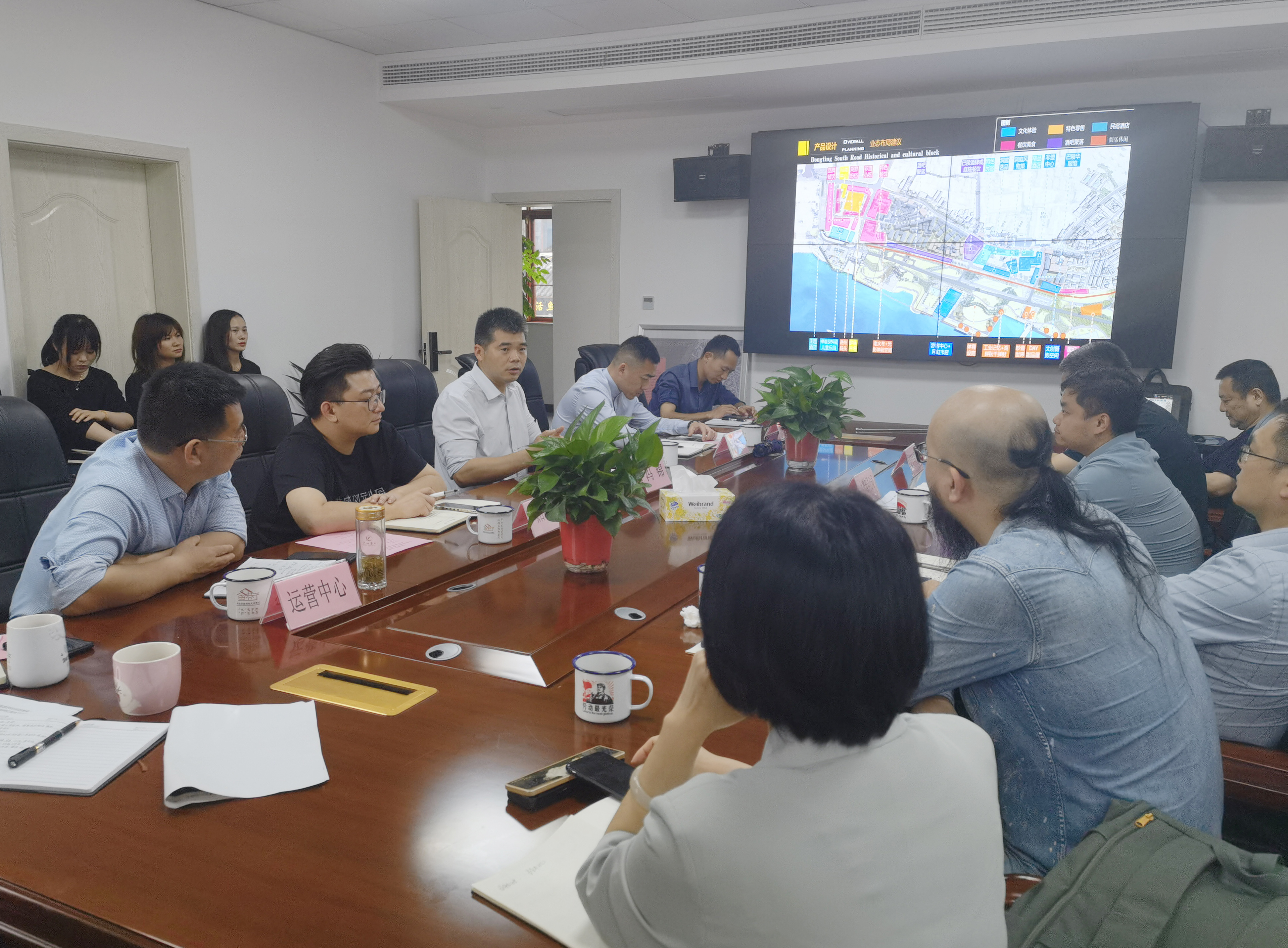 5.14洞庭南路歷史文化街區(qū)“四方會談”推進項目建設.jpg