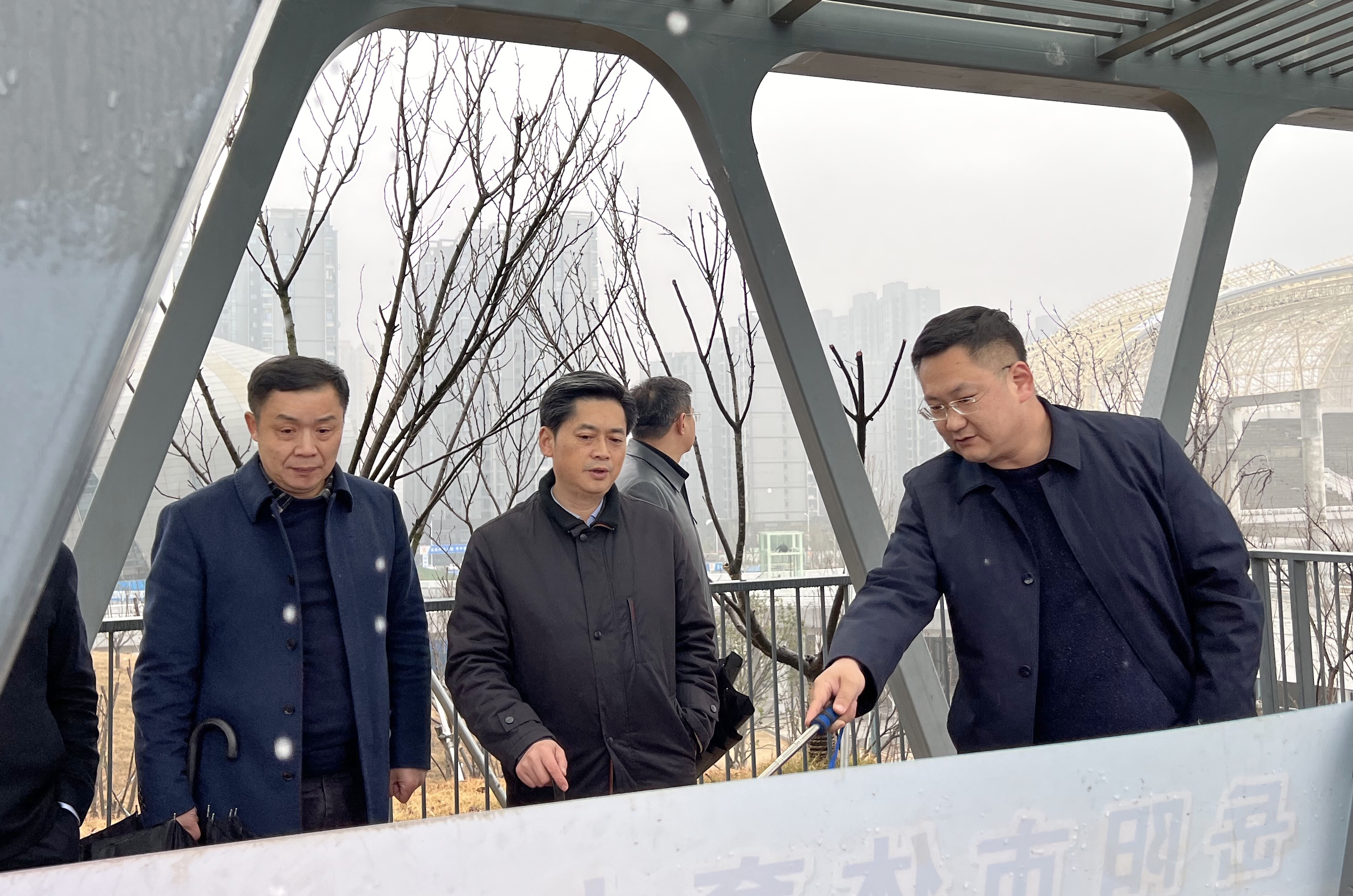 1月24日下午，趙岳平率隊調(diào)研省運會場館建設工作.jpg